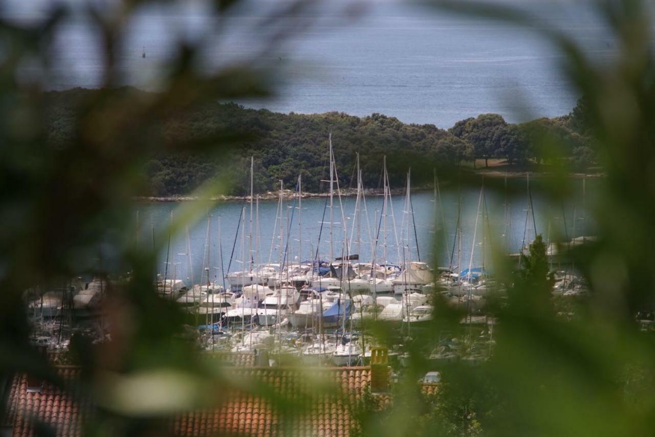 Guesthouse Galeb ヴルサル エクステリア 写真